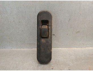 Recambio de mando elevalunas trasero derecho para mitsubishi l 200 (k6/7) 2.5 td cat referencia OEM IAM MR228167 MR228167 