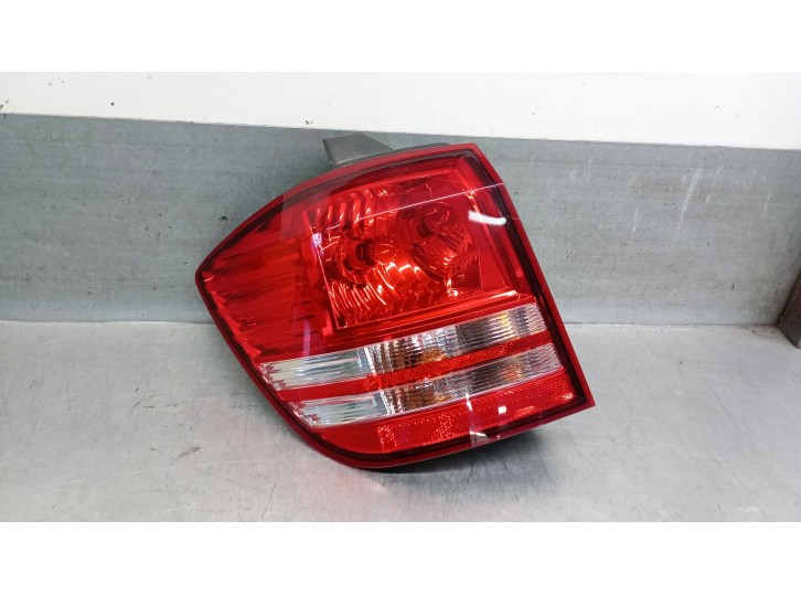 Recambio de piloto trasero izquierdo para dodge journey 2.0 16v crd cat referencia OEM IAM 05067785AF 5067785AD 