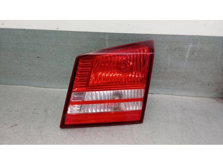 Recambio de piloto trasero porton derecho para dodge journey 2.0 16v crd cat referencia OEM IAM 04806368AD 4806368AD 