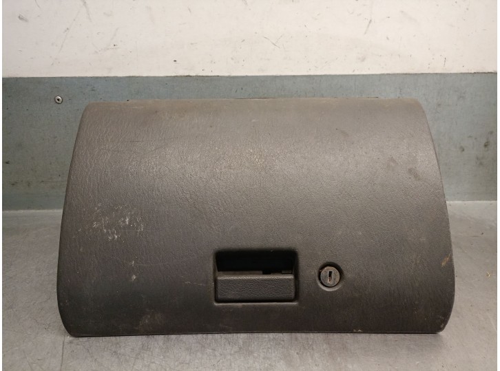 Recambio de guantera para mitsubishi l 200 (k6/7) 2.5 td cat referencia OEM IAM MR117603 MR732077 