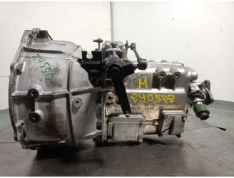 Recambio de caja cambios para nissan atleon 120 3.0 referencia OEM IAM M525F 320109X451 