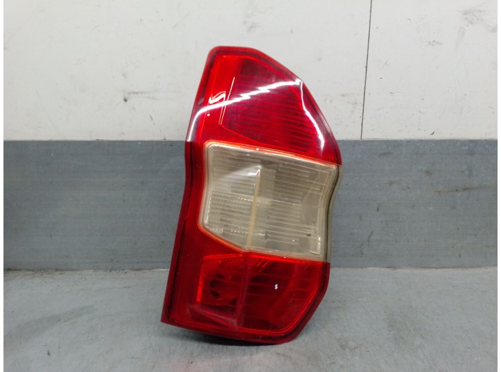 Replacement rear left tail light for Ford Transit Courier B460 van/MPV 1.5 TDCi OEM IAM reference ET7613405A