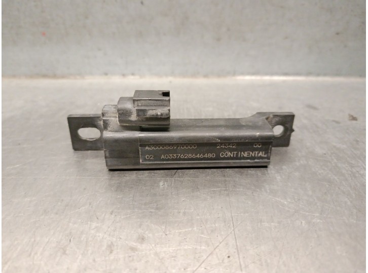 Recambio de antena para renault captur ii (hf_) tce 90 (hfm6) referencia OEM IAM A3C0086970000  A3C0086970000