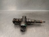 Recambio de inyector para volkswagen passat berlina (3b3) 1.9 tdi referencia OEM IAM 038130073BA  0414720216
