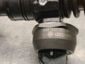 Recambio de inyector para volkswagen passat berlina (3b3) 1.9 tdi referencia OEM IAM 038130073BA  0414720216
