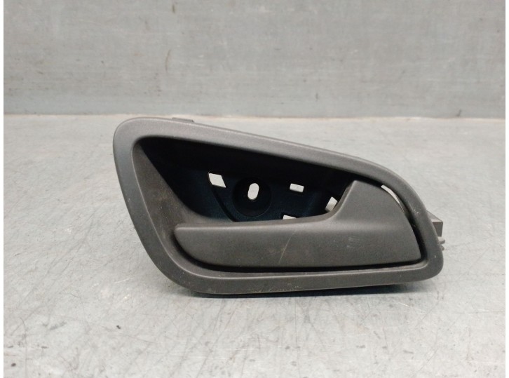 Recambio de maneta interior delantera derecha para ford transit courier b460 furgoneta/monovolumen 1.5 tdci referencia OEM IAM E