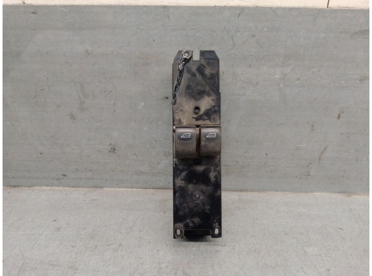 Recambio de mando elevalunas delantero izquierdo para ford transit courier b460 furgoneta/monovolumen 1.5 tdci referencia OEM IA