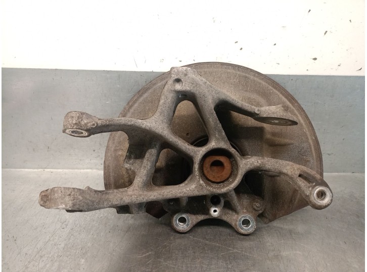 Recambio de mangueta trasera derecha para peugeot 407 st confort referencia OEM IAM 517629 517629 