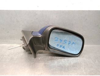 Recambio de retrovisor derecho para peugeot 407 st confort referencia OEM IAM 8149VC 8149VC 