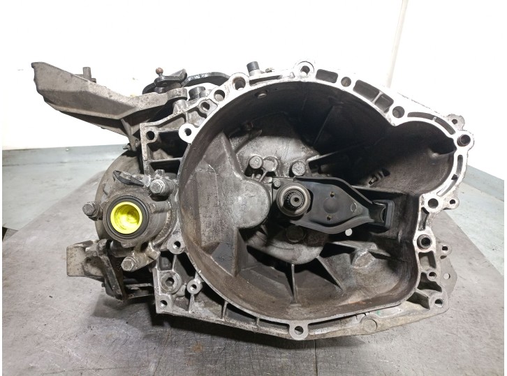 Recambio de caja cambios para peugeot 407 st confort referencia OEM IAM 20DM39  8363066A