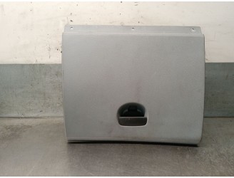 Recambio de guantera para dacia sandero ii 1.2 16v cat referencia OEM IAM 685124516R 685113219R 