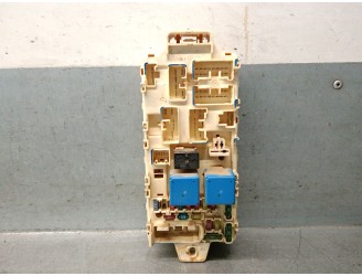Recambio de caja reles / fusibles para mitsubishi montero (v60/v70) 3.2 di-d cat referencia OEM IAM MR517611 