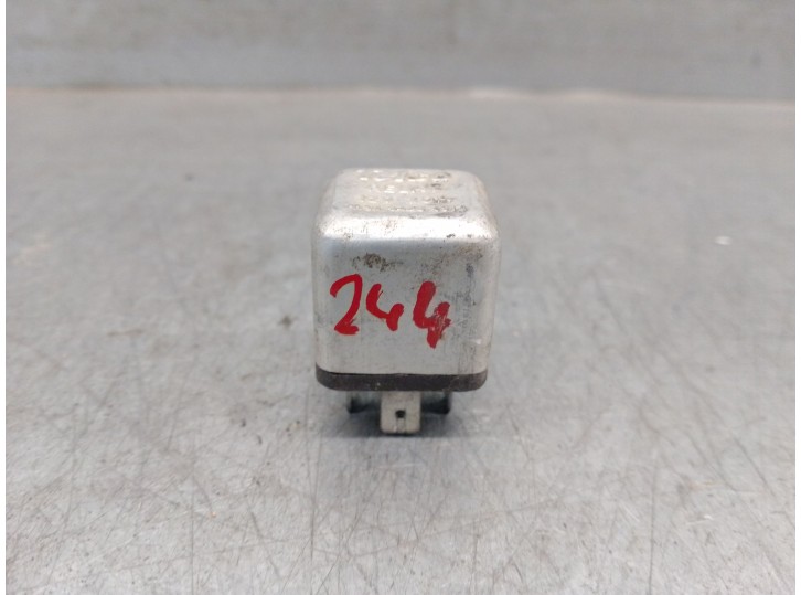 Recambio de rele para tata safari ex safari 4x4 2.0 referencia OEM IAM 265454204913 