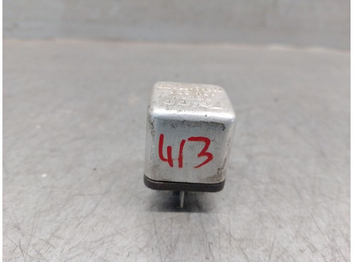 Recambio de rele para tata safari ex safari 4x4 2.0 referencia OEM IAM 265454204913  