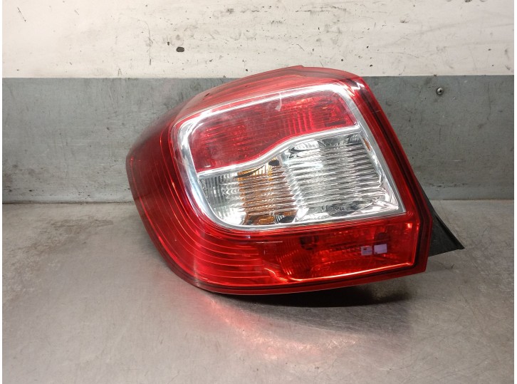 Recambio de piloto trasero izquierdo para dacia sandero ii 1.2 16v cat referencia OEM IAM 265554085R 265554085R 