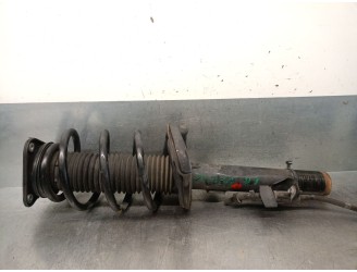 Recambio de amortiguador delantero izquierdo para ford kuga ii (dm2) 1.6 ecoboost referencia OEM IAM CV6118K001AAD 1801172 