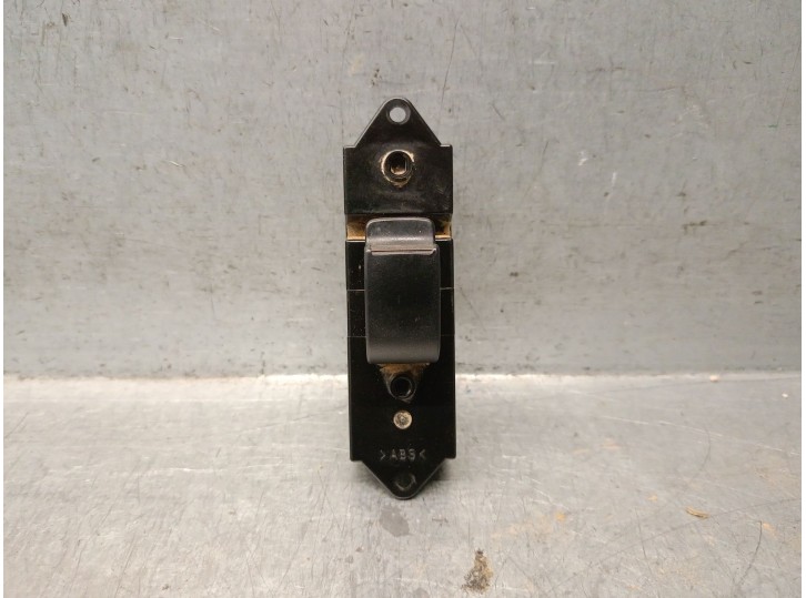 Replacement front right window switch for Mitsubishi Montero (V60/V70) 3.2 DI-D cat OEM IAM reference 8608A005 8608A0