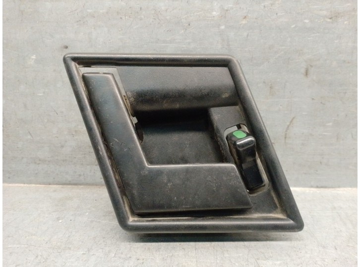 Recambio de maneta interior delantera izquierda para tata safari ex safari 4x4 2.0 referencia OEM IAM 269972300118 