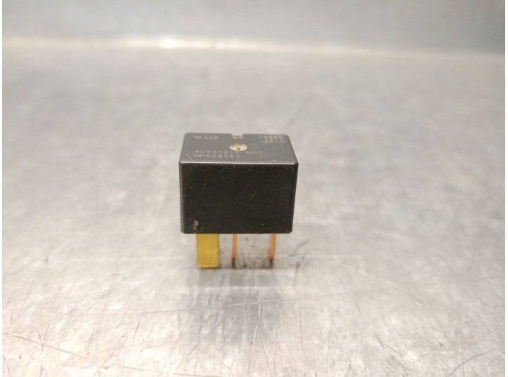 Recambio de rele para mitsubishi montero (v60/v70) 3.2 di-d cat referencia OEM IAM MR588567  