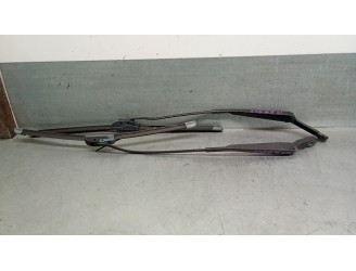 Recambio de brazo limpia delantero derecho para ford transit connect (tc7) 1.8 tdci cat referencia OEM IAM 2T1417526AC 4448000 