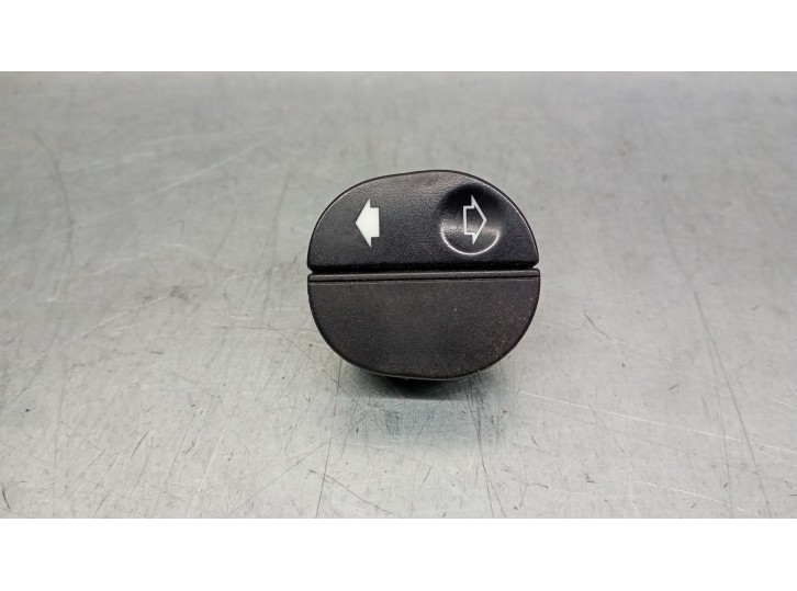 Recambio de mando elevalunas delantero derecho para ford transit connect (tc7) 1.8 tdci cat referencia OEM IAM 96FG14529AD 11072