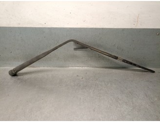 Recambio de brazo limpia trasero para mitsubishi montero (v60/v70) 3.2 di-d cat referencia OEM IAM MR490072 MR490072 