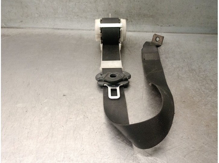 Replacement front left seatbelt for Opel Vectra C Saloon 1.9 CDTi OEM IAM reference 13128271N 5197021 A040