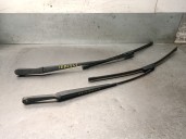 Recambio de brazo limpia delantero derecho para opel zafira a 2.0 dti referencia OEM IAM 90582558 6272483 