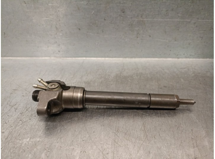 Recambio de inyector para bmw serie 3 berlina (e46) 2.0 16v diesel cat referencia OEM IAM 0432191528 