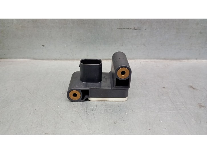 Recambio de sensor impacto para bmw x6 (e71, e72) xdrive 35 d referencia OEM IAM 63776911003 0285003900