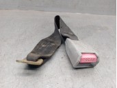 Recambio de enganche cinturon trasero central para tata safari ex safari 4x4 2.0 referencia OEM IAM 483DLTC49  