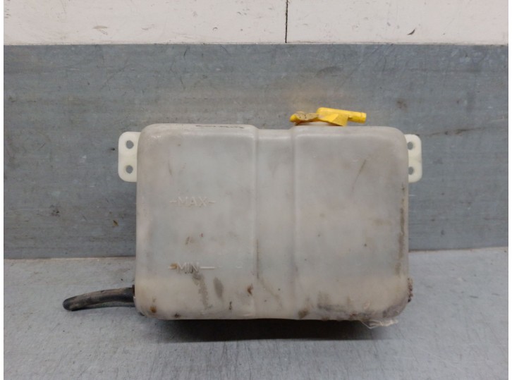 Recambio de deposito expansion para tata safari ex safari 4x4 2.0 referencia OEM IAM 483DLTC49  