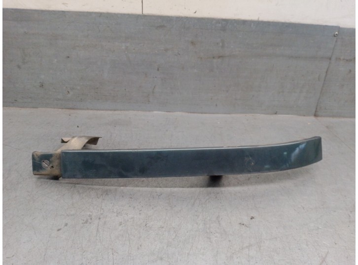 Recambio de cerquillo faro para tata safari ex safari 4x4 2.0 referencia OEM IAM 269988506309  