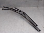 Recambio de brazo limpia delantero derecho para tata safari ex safari 4x4 2.0 referencia OEM IAM 483DLTC49  