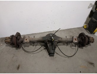 Recambio de puente trasero para nissan atleon 120 3.0 referencia OEM IAM BD30 