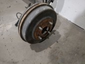 Recambio de puente trasero para ford transit courier b460 furgoneta/monovolumen 1.5 tdci referencia OEM IAM 1837273 1837273 