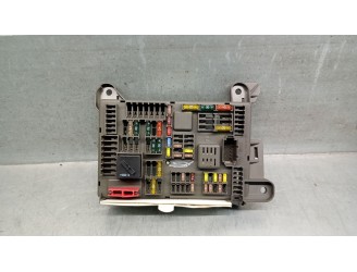 Recambio de caja reles / fusibles para bmw x6 (e71, e72) xdrive 35 d referencia OEM IAM 693168703 