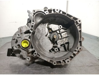 Recambio de caja cambios para opel vectra c berlina 1.9 cdti referencia OEM IAM M32019DI 700931 1261470C8