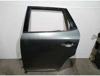 Recambio de puerta trasera izquierda para nissan murano i (z50) 3.5 4x4 referencia OEM IAM H2101CB0MM H2101CB0MM 