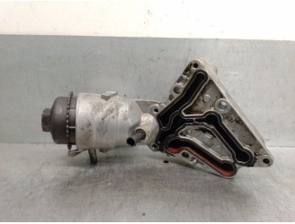 Replacement oil filter bracket for Opel Vectra C saloon 1.9 CDTi OEM IAM reference 55199627 5650951 