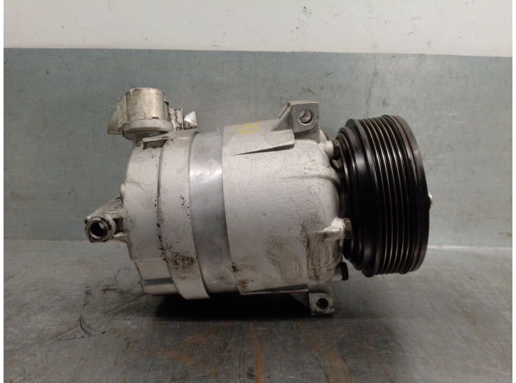 Recambio de compresor aire acondicionado para opel vectra c berlina 1.9 cdti referencia OEM IAM 93197164 1854163 