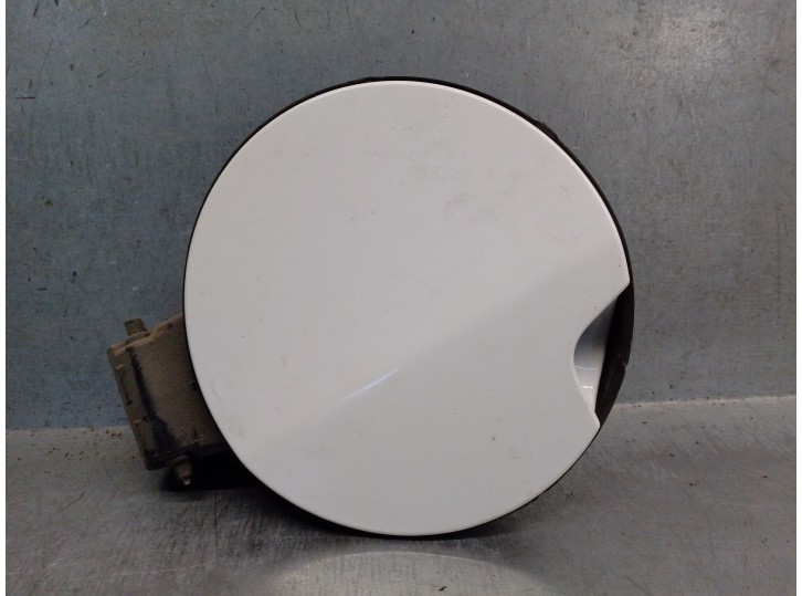 Recambio de tapa exterior combustible para citroën c3 ii 1.2 12v referencia OEM IAM 9683387780  