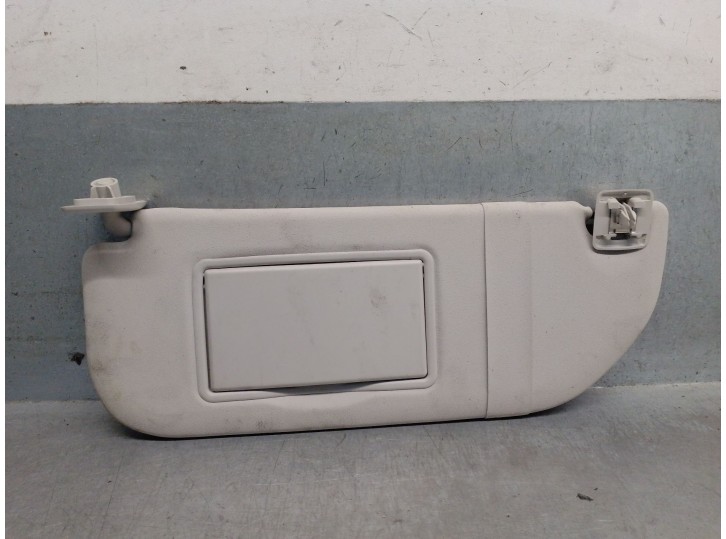 Recambio de parasol izquierdo para citroën c3 ii 1.2 12v referencia OEM IAM HM01 