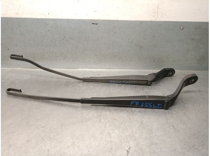 Recambio de brazo limpia trasero para seat alhambra (7v8) 1.9 tdi referencia OEM IAM 7M195541099 7M195541099 