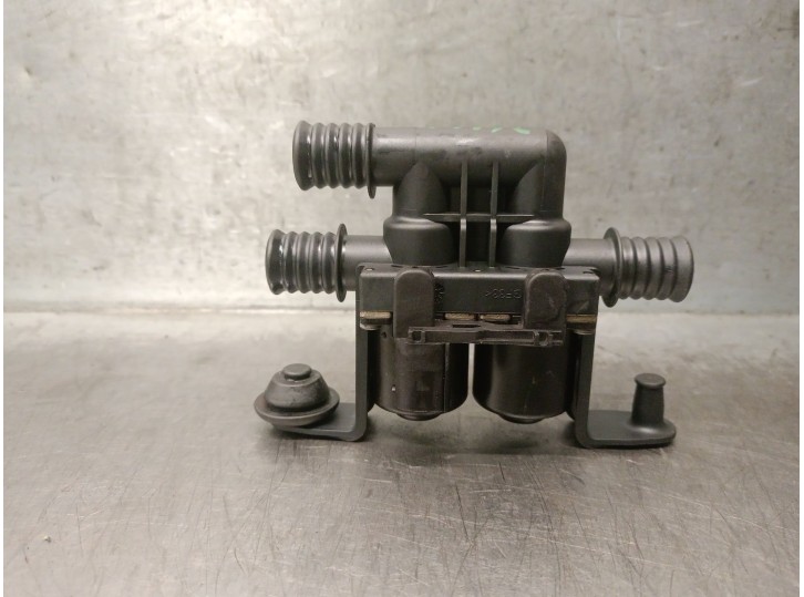 Recambio de valvula intercambio de calefaccion para bmw x6 (e71, e72) xdrive 35 d referencia OEM IAM 64116910544 64116910544 