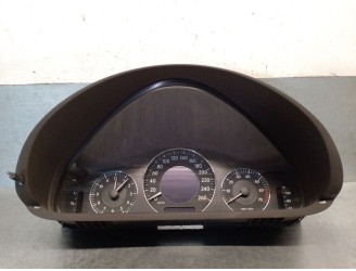 Recambio de cuadro instrumentos para mercedes-benz clase clk (w209) coupe 3.2 v6 18v cat referencia OEM IAM A2095403111 A2095400