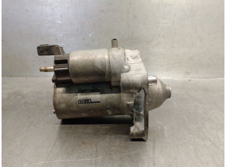 Replacement starter motor for Citroën C3 II 1.2 12V OEM IAM reference 9671530880 4280008332