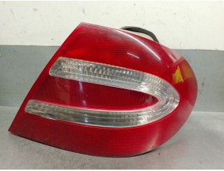 Recambio de piloto trasero derecho para mercedes-benz clase clk (w209) coupe 3.2 v6 18v cat referencia OEM IAM A2098200264 A2098