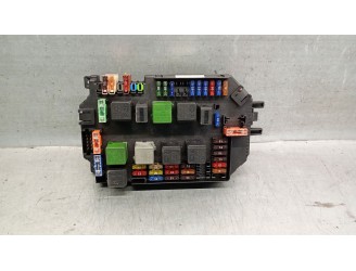 Recambio de caja reles / fusibles para mercedes-benz clase s (w221) berlina 320 / 350 cdi (221.022) referencia OEM IAM A22154046