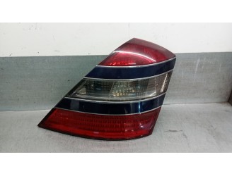 Recambio de piloto trasero derecho para mercedes-benz clase s (w221) berlina 320 / 350 cdi (221.022) referencia OEM IAM A2218200